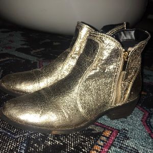 Qupid Gold Foil Booties